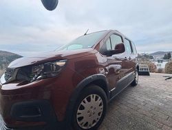 Braun Gebraucht 2018 Peugeot Rifter Allure Van / Kleinbus | 15.900 € (Guter Preis)
