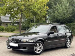 Schwarz Gebraucht 2001 BMW 320 M Sport Kombi | 2.899 € (Guter Preis)