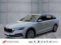 Weiß Gebraucht 2023 Skoda Octavia Style Kombi | 22.950 € (Fairer Preis)