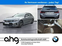 Grau Gebraucht 2024 BMW 330 Performance Kombi | 39.930 € (Guter Preis)