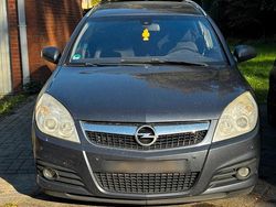 Blau Gebraucht 2006 Opel Vectra Kombi | 600 € (Superpreis)