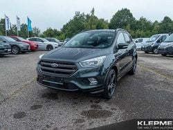Mamba grün Gebraucht 2017 Ford Kuga ST-Line SUV | 18.690 € (Fairer Preis)