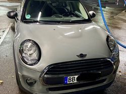 Grau Gebraucht 2016 Mini ONE Kleinwagen | 10.000 € (Guter Preis)