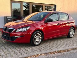 Rot Gebraucht 2019 Peugeot 308 Access Limousine | 7.299 € (Superpreis)
