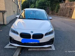 Weiß Gebraucht 2019 BMW 218 Van / Kleinbus | 19.000 € (Etwas zu teuer)