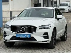 Weiß Gebraucht 2022 Volvo XC60 Inscription SUV | 29.900 € (Fairer Preis)