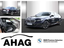 M carbonschwarz metallic Gebraucht 2024 BMW 520 M Sport Limousine | 51.990 € (Guter Preis)