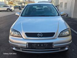 Silber Gebraucht 2003 Opel Astra Njoy Limousine | 3.599 € (Etwas zu teuer)