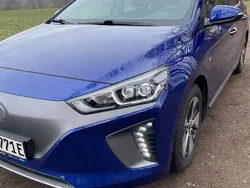 Blau Gebraucht 2018 Hyundai Ioniq Style Limousine | 14.500 € (Fairer Preis)
