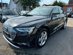 Mythosschwarz metallic Gebraucht 2019 Audi e-tron Advanced SUV | 31.999 € (Guter Preis)