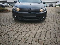 Schwarz Gebraucht 2010 VW Golf VI Kleinwagen | 3.500 € (Fairer Preis)
