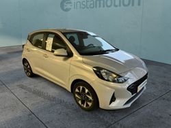 Grau Gebraucht 2024 Hyundai i10 Trend Kleinwagen | 18.490 € (Fairer Preis)