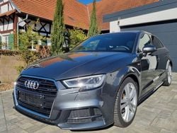 Grau Gebraucht 2017 Audi A3 Sportback S-Line Kleinwagen | 18.900 € (Etwas zu teuer)