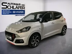 Lumen grey/ phantom black / mi Gebraucht 2024 Hyundai i10 N Line Kleinwagen | 18.990 € (Fairer Preis)