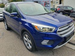 Blau Gebraucht 2017 Ford Kuga Titanium SUV | 10.900 € (Guter Preis)