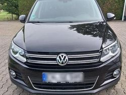Schwarz Gebraucht 2015 VW Tiguan LOUNGE SUV | 9.500 € (Guter Preis)