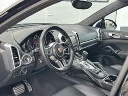 Porsche Cayenne GTS