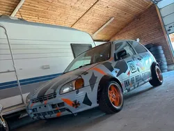 Grau Gebraucht 1996 Toyota Starlet Kleinwagen | 3.100 €