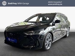 Agate black metallic Gebraucht 2024 Ford Focus ST-Line Kombi | 25.490 € (Fairer Preis)