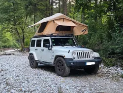 Weiß Gebraucht 2015 Jeep Wrangler Sahara SUV | 34.000 €