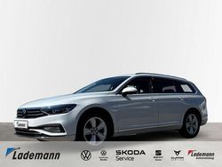 Gebraucht 2023 VW Passat Elegance Kombi | 31.980 € (Fairer Preis)