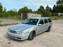 Silber Gebraucht 1997 Volvo V70 Kombi | 900 €