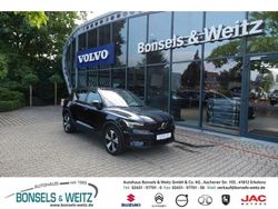 Black solid (stone) / solid Gebraucht 2022 Volvo XC40 Core SUV | 26.950 € (Guter Preis)
