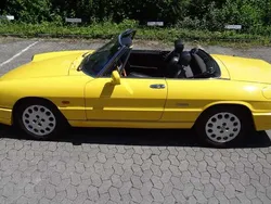 Gelb Gebraucht 1992 Alfa Romeo Spider Cabrio | 16.450 €