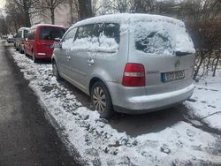 Silber Gebraucht 2003 VW Touran Basis Van / Kleinbus | 1.600 € (Fairer Preis)