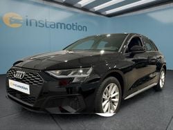 Schwarz Gebraucht 2022 Audi A3 Sportback Kleinwagen | 23.949 € (Guter Preis)