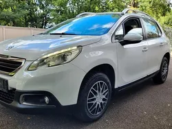 Weiß Gebraucht 2013 Peugeot 2008 Access SUV | 5.450 € (Guter Preis)