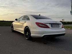 Weiß Gebraucht 2012 Mercedes CLS350 Limousine | 19.499 € (Fairer Preis)