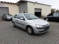 Grau Gebraucht 2003 Opel Corsa Njoy Limousine | 490 € (Superpreis)