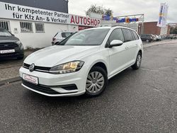 Pure white Gebraucht 2018 VW Golf VII Trendline Kombi | 9.999 € (Guter Preis)