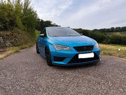 Blau Gebraucht 2015 Seat Leon SC Kleinwagen | 18.500 €