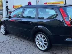 Schwarz Gebraucht 2007 Ford Focus Style Kombi | 1.200 € (Guter Preis)