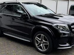Schwarz Gebraucht 2019 Mercedes GLS350 AMG line SUV | 59.500 € (Etwas zu teuer)