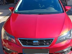 Rot Gebraucht 2019 Seat Leon ST FR Kombi | 16.000 € (Fairer Preis)