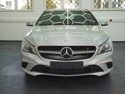 Silber Gebraucht 2014 Mercedes CLA180 Limousine | 16.999 € (Fairer Preis)