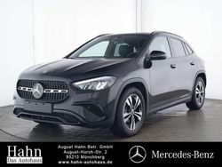 Lack kosmosschwarz Gebraucht 2024 Mercedes GLA200 Progressive SUV | 38.650 € (Fairer Preis)
