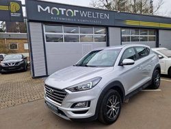 Platinum silver / mic Gebraucht 2019 Hyundai Tucson Trend SUV | 16.700 € (Guter Preis)