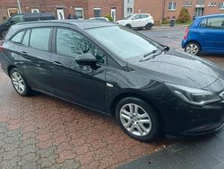 Schwarz Gebraucht 2016 Opel Astra Kombi | 7.700 € (Guter Preis)