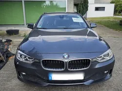 Grau Gebraucht 2012 BMW 320 Kombi | 9.800 € (Guter Preis)