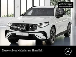 Weiß Gebraucht 2025 Mercedes GLC300e AMG SUV | 74.490 € (Teuer)