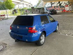 Blau Gebraucht 1998 VW Golf IV Limousine | 1.000 € (Guter Preis)