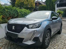 Grau Gebraucht 2022 Peugeot 2008 SUV | 12.200 € (Guter Preis)