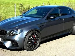 Grau Gebraucht 2017 Mercedes E63S AMG AMG Limousine | 73.300 €