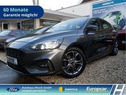 Schwarz Gebraucht 2020 Ford Focus ST-Line Limousine | 16.000 € (Fairer Preis)