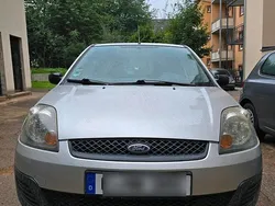 Silber Gebraucht 2005 Ford Fiesta Kleinwagen | 1.300 € (Superpreis)