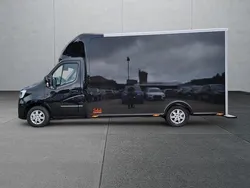 Schwarz Neu 2025 Renault Master Van | 62.299 €